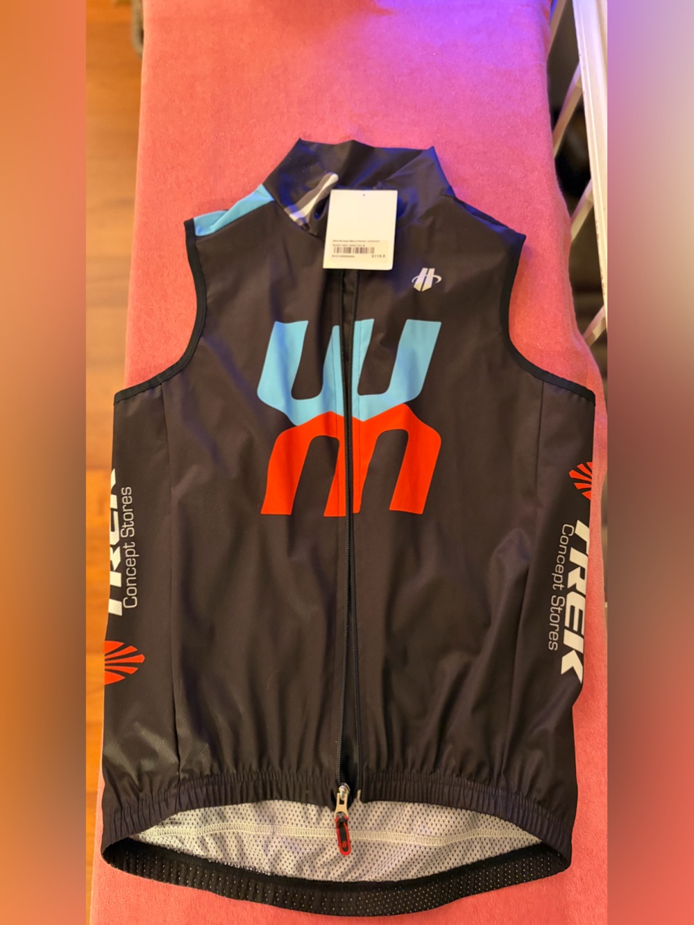 Bontrager WindTex Cycling Vest Trek Concept Stores New With Tags Medium